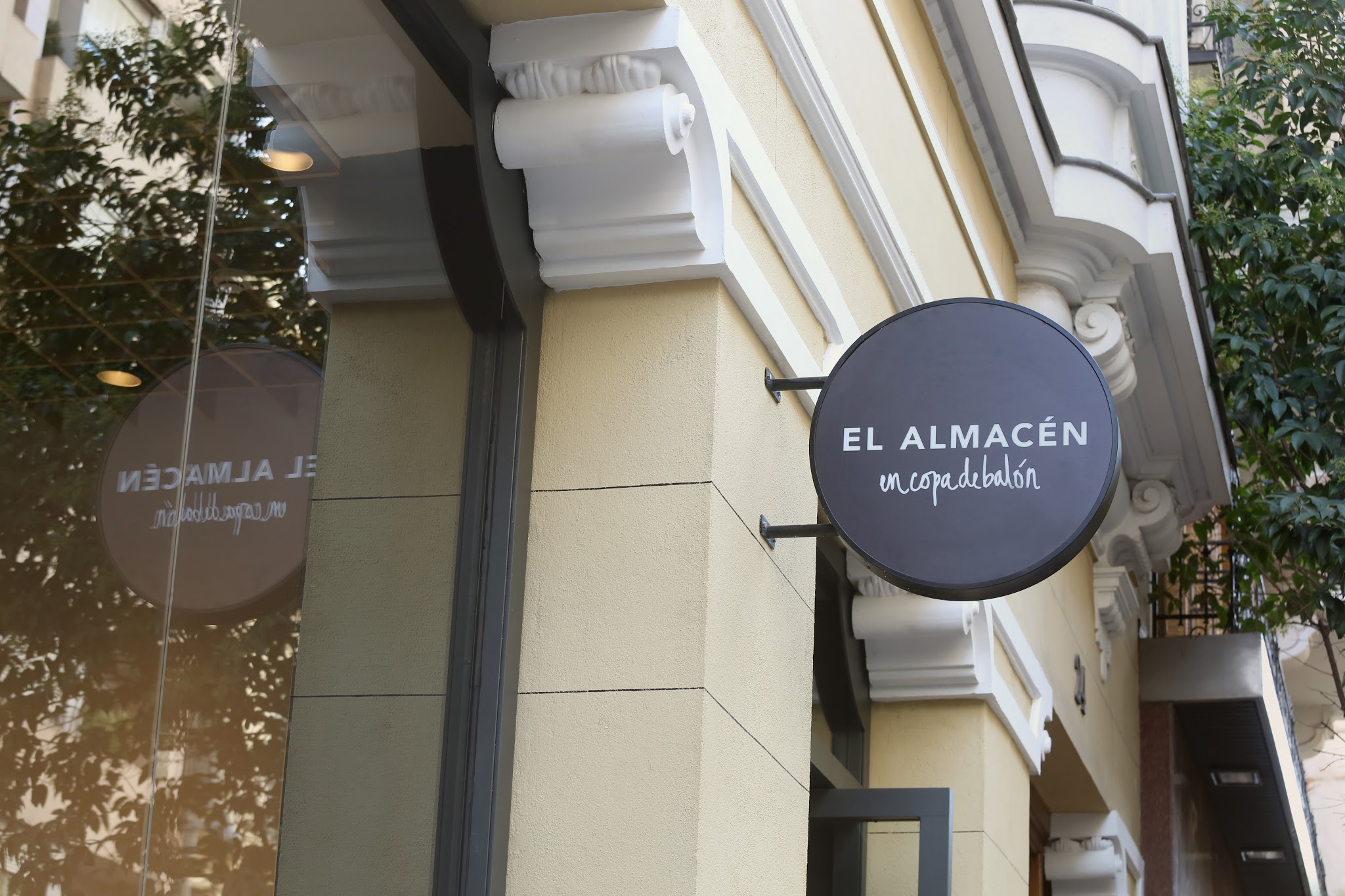 El almacén en Copa de Balón, vinos y destilados a precios imbatibles