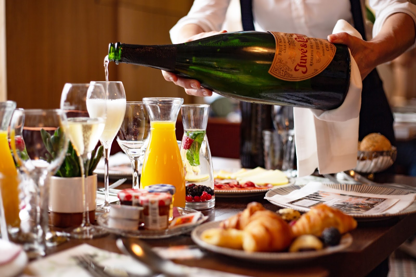 Casa Suecia I Bubble Brunch Golden Edition Vol. 4