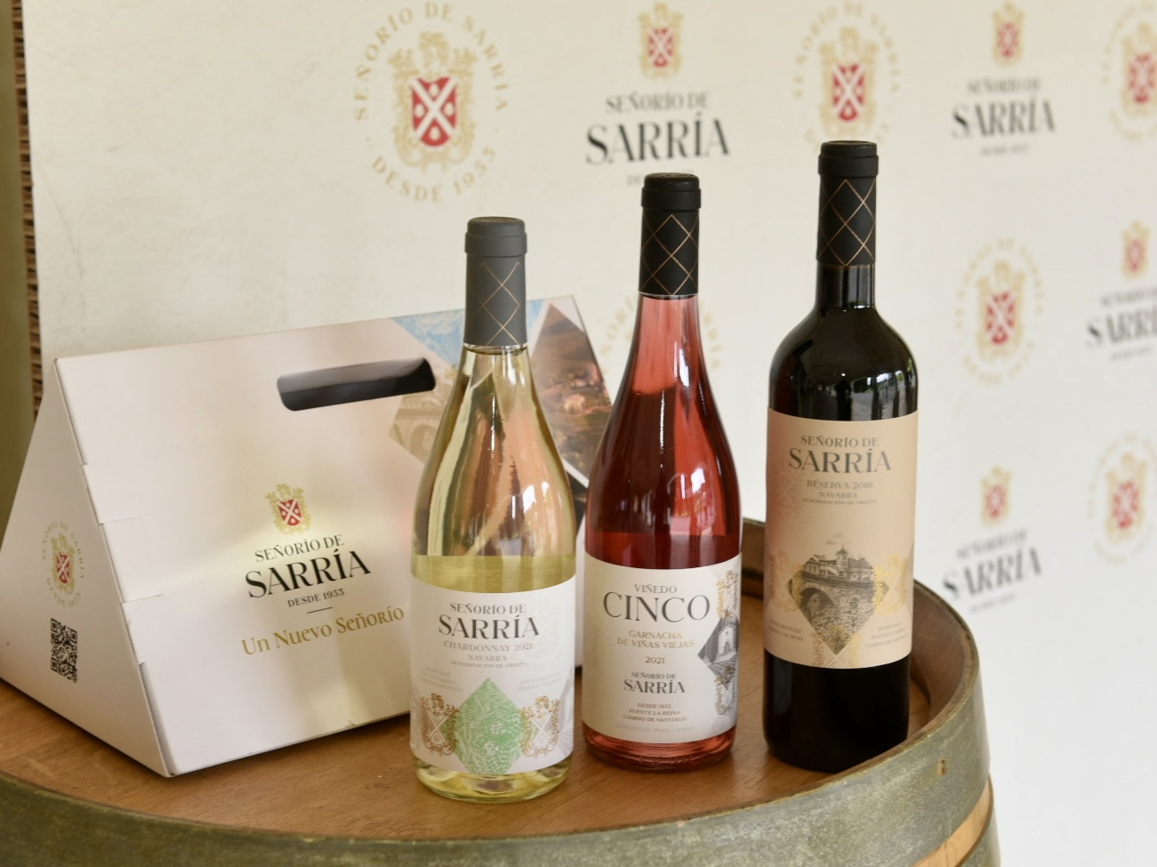 Bodega de Sarría presenta la nueva imagen de su gama de vinos