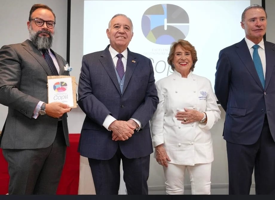 IZTAC RECIBE EL SELLO COPIL A LA EXCELENCIA GASTRONÓMICA MEXICANA
