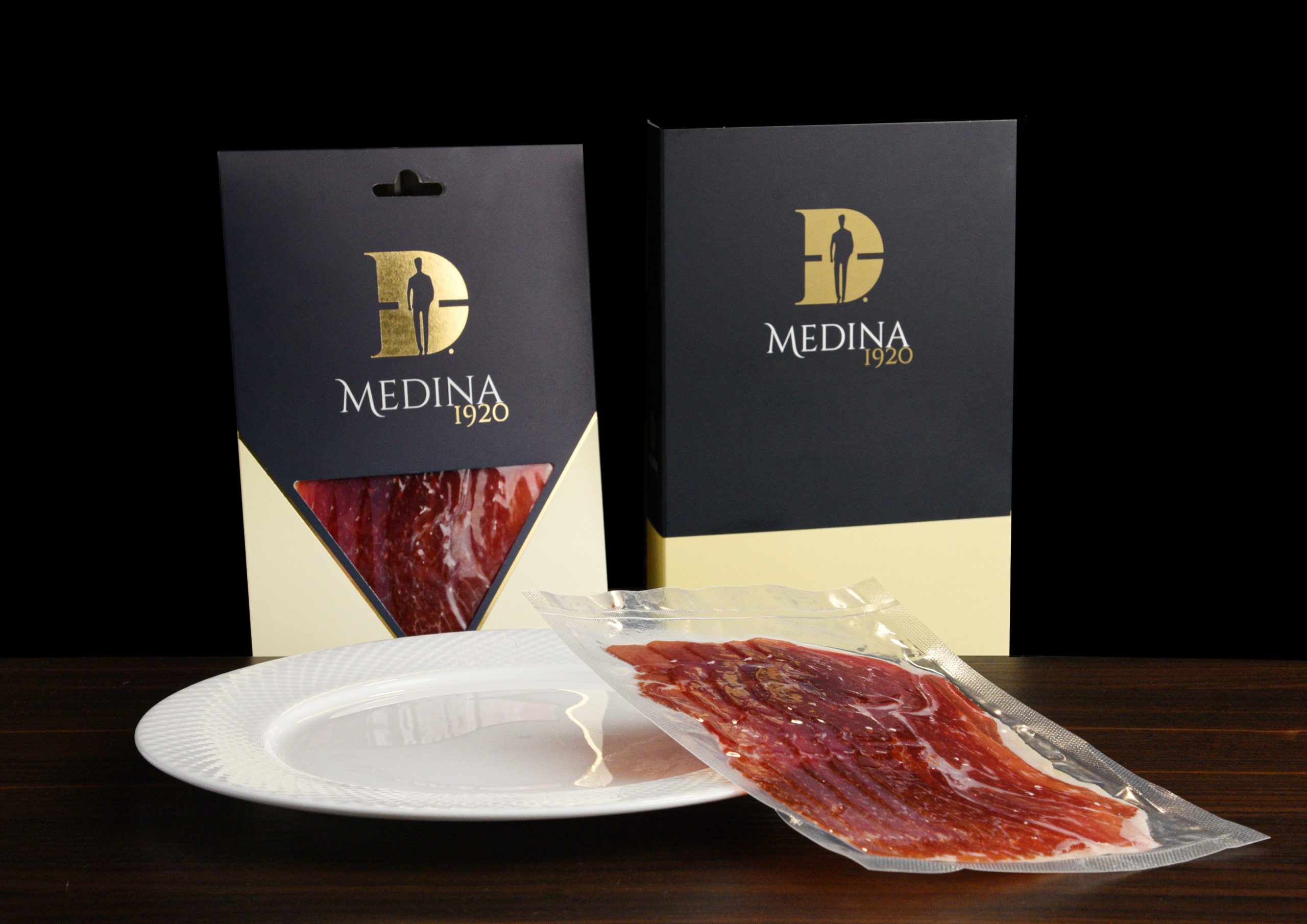 SEIS MARCAS DE IBÉRICOS Y QUESOS PARA ACERTAR EN TUS PRÓXIMAS MESAS NAVIDEÑAS